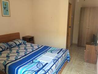 Гостевой дом Guest House Gelios Гагра Двухместный номер Делюкс с 1 кроватью или 2 отдельными кроватями-32